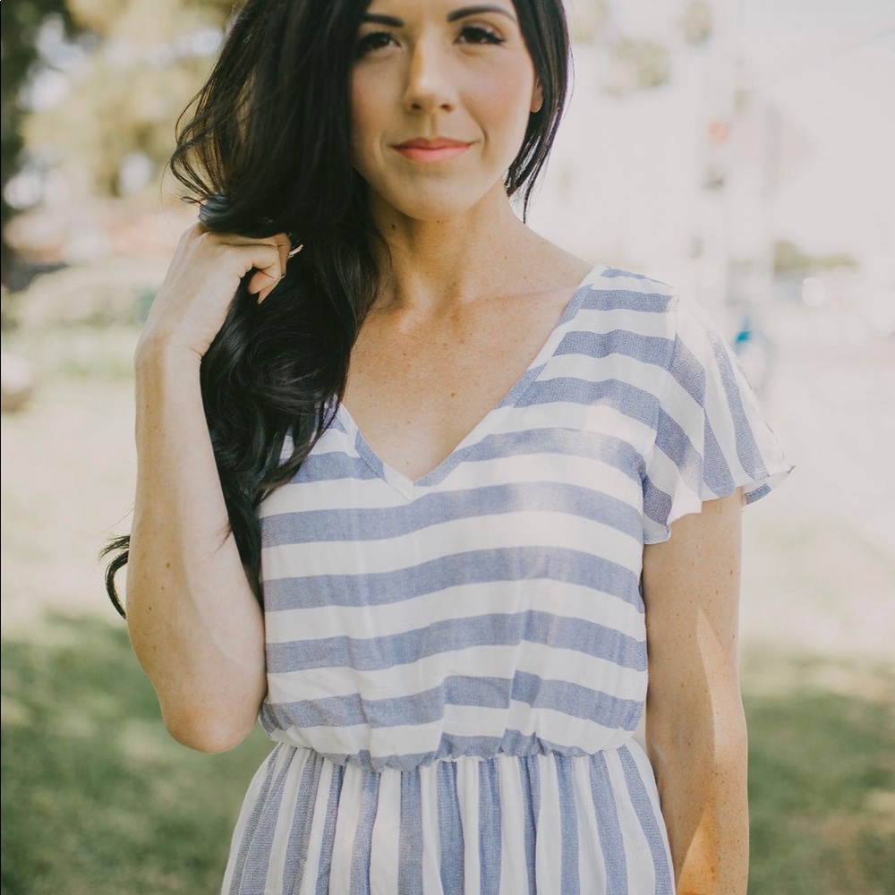 The Jaden Stripe Midi Dress - Blue